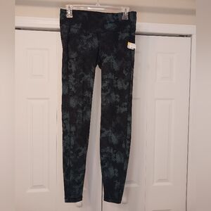 Old Navy Black/Green Leggings Size M